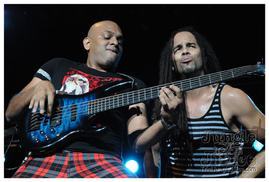 tempo_turns_six_jul10-035