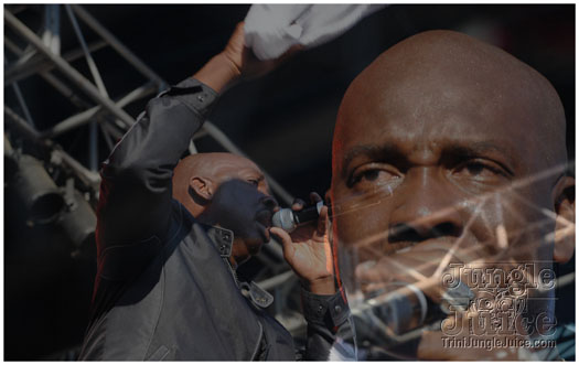 tempo_turns_six_jul10-091