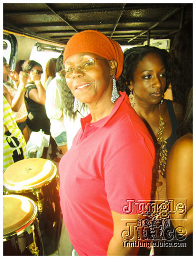 basic_jouvert_boatride_sep4-021