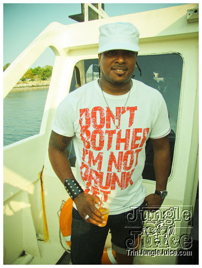 basic_jouvert_boatride_sep4-080