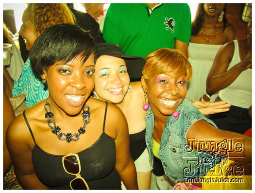 basic_jouvert_boatride_sep4-089