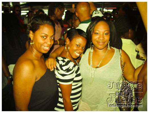basic_jouvert_boatride_sep4-094