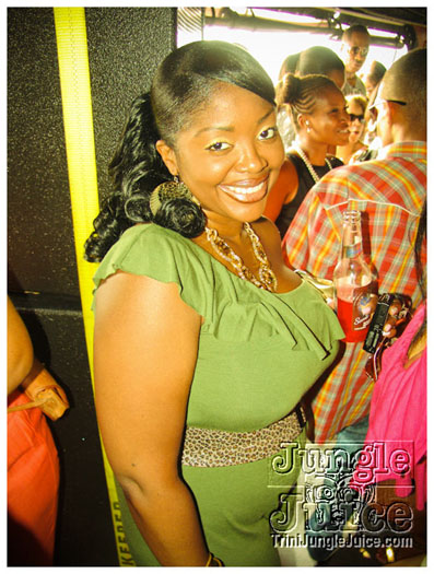 basic_jouvert_boatride_sep4-102