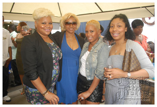 blue_vino_2011_jun11-006