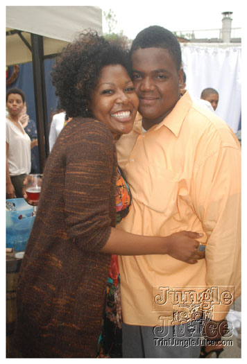 blue_vino_2011_jun11-045