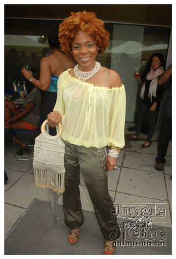 blue_vino_2011_jun11-052