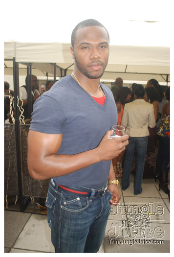 blue_vino_2011_jun11-062