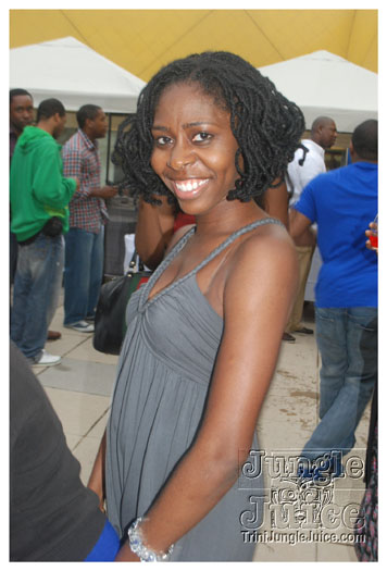 blue_vino_2011_jun11-091