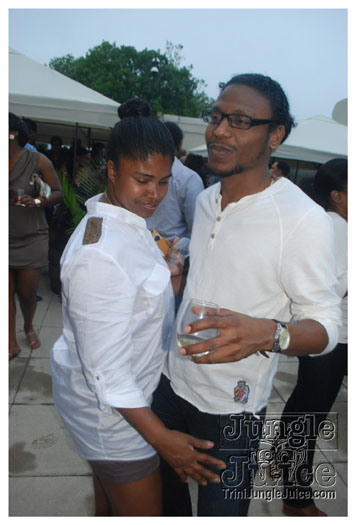 blue_vino_2011_jun11-097