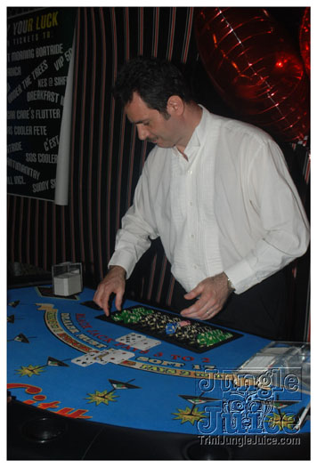 cribs_vegas_style_jun19-015