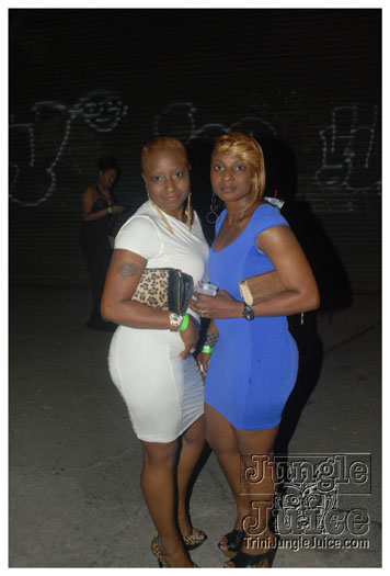 cribs_vegas_style_jun19-040