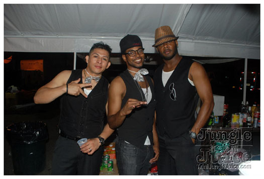 cribs_vegas_style_jun19-059