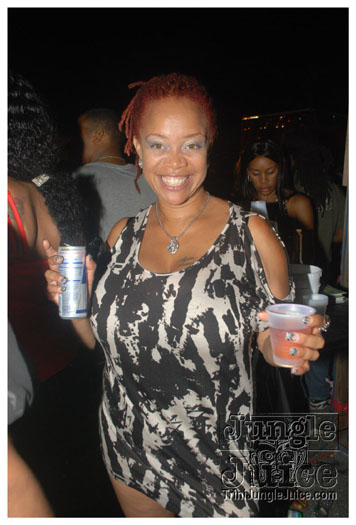 cribs_vegas_style_jun19-071