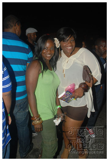 cribs_vegas_style_jun19-080