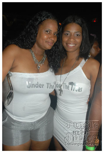 cribs_vegas_style_jun19-112