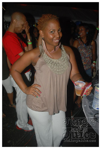 cribs_vegas_style_jun19-125