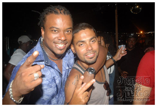 cribs_vegas_style_jun19-130