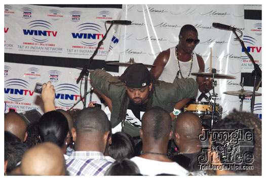 machel_live_maracas_sep3-011