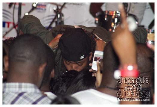 machel_live_maracas_sep3-014