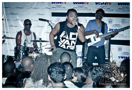 machel_live_maracas_sep3-026