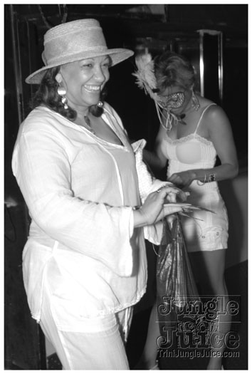 midnight_masquerade_jun10-014