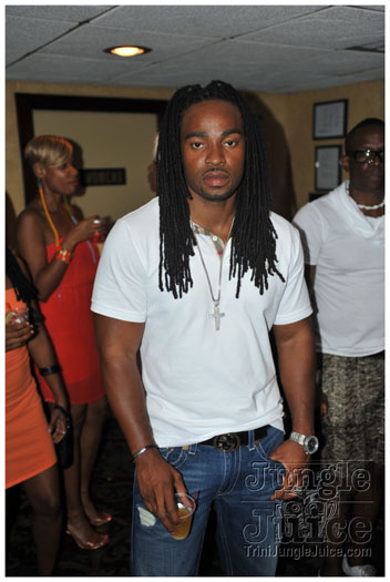 silent_morning_aug14-011