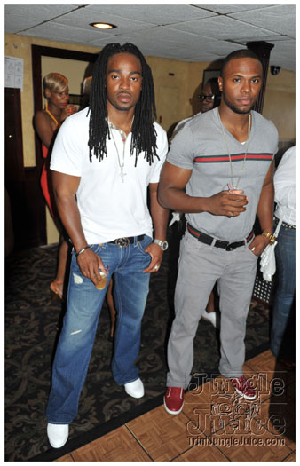 silent_morning_aug14-012