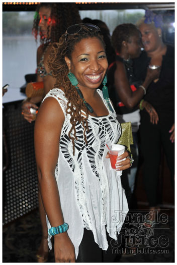 silent_morning_aug14-015