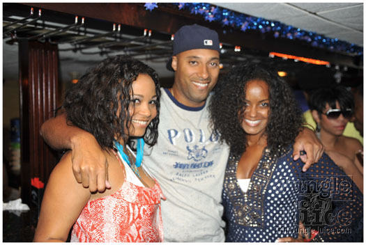 silent_morning_aug14-082