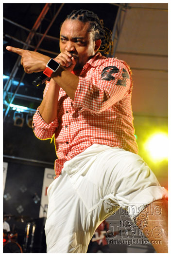 colour_me_red_2011-012