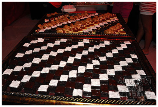 colour_me_red_2011-021