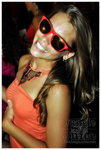 colour_me_red_2011-046