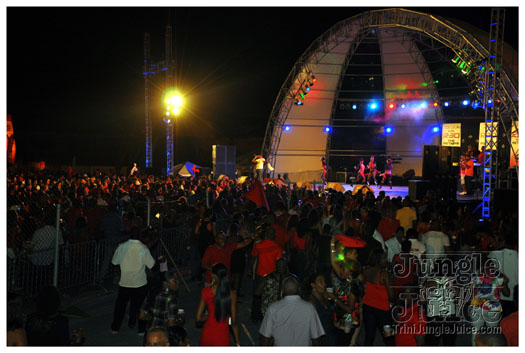 colour_me_red_2011-056