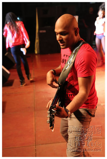 svg_fire_fete_2011-062