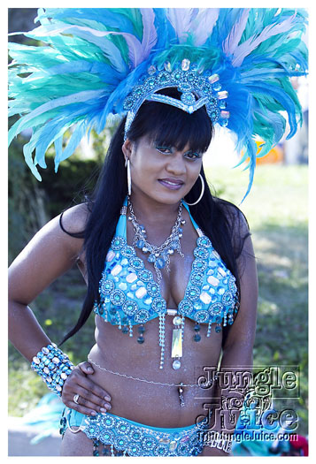 caribana_parade_2011-002