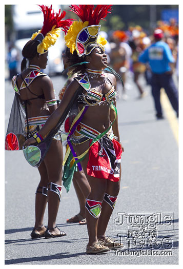 caribana_parade_2011-018