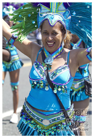 caribana_parade_2011-033