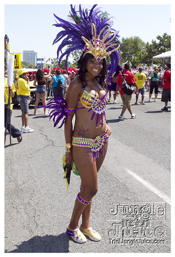 caribana_parade_2011-037