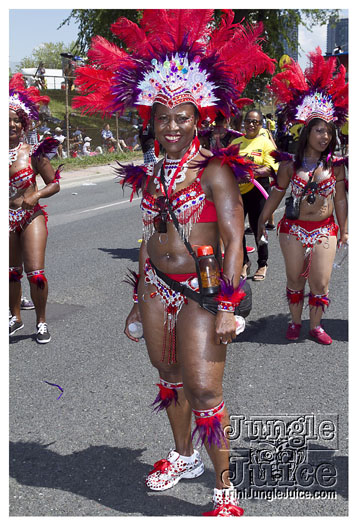 caribana_parade_2011-039