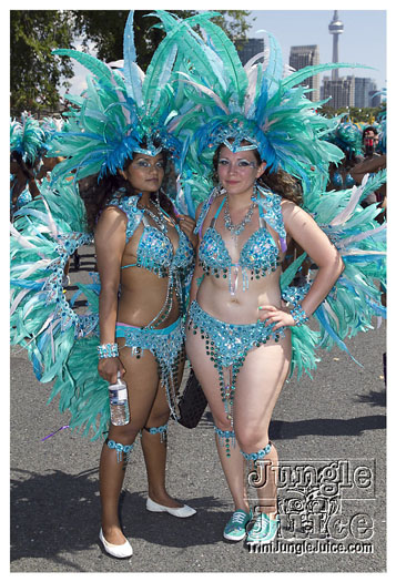 caribana_parade_2011-044