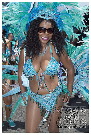 caribana_parade_2011-045
