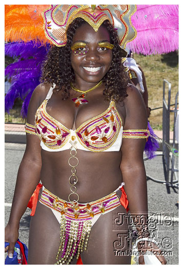 caribana_parade_2011-051