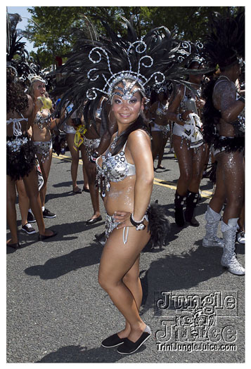 caribana_parade_2011-060