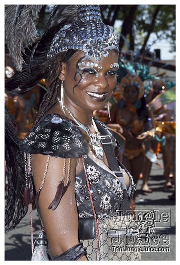 caribana_parade_2011-063