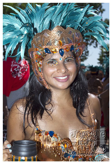 caribana_parade_2011-065