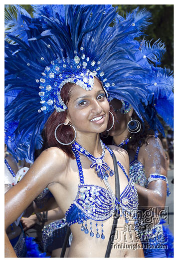 caribana_parade_2011-073