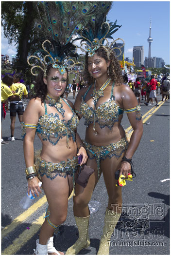 caribana_parade_2011-088