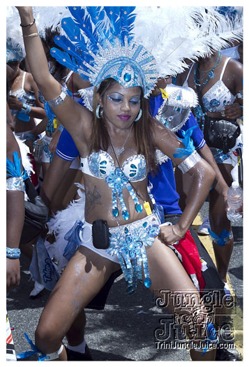 caribana_parade_2011-096
