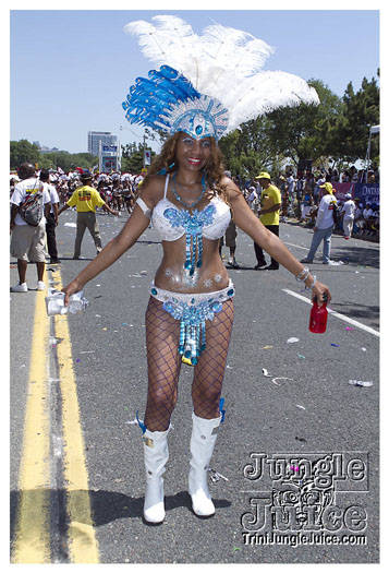 caribana_parade_2011-098