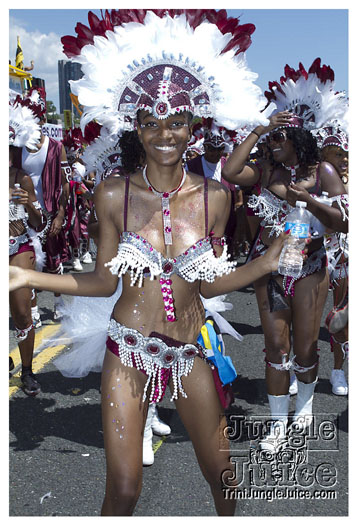 caribana_parade_2011-100